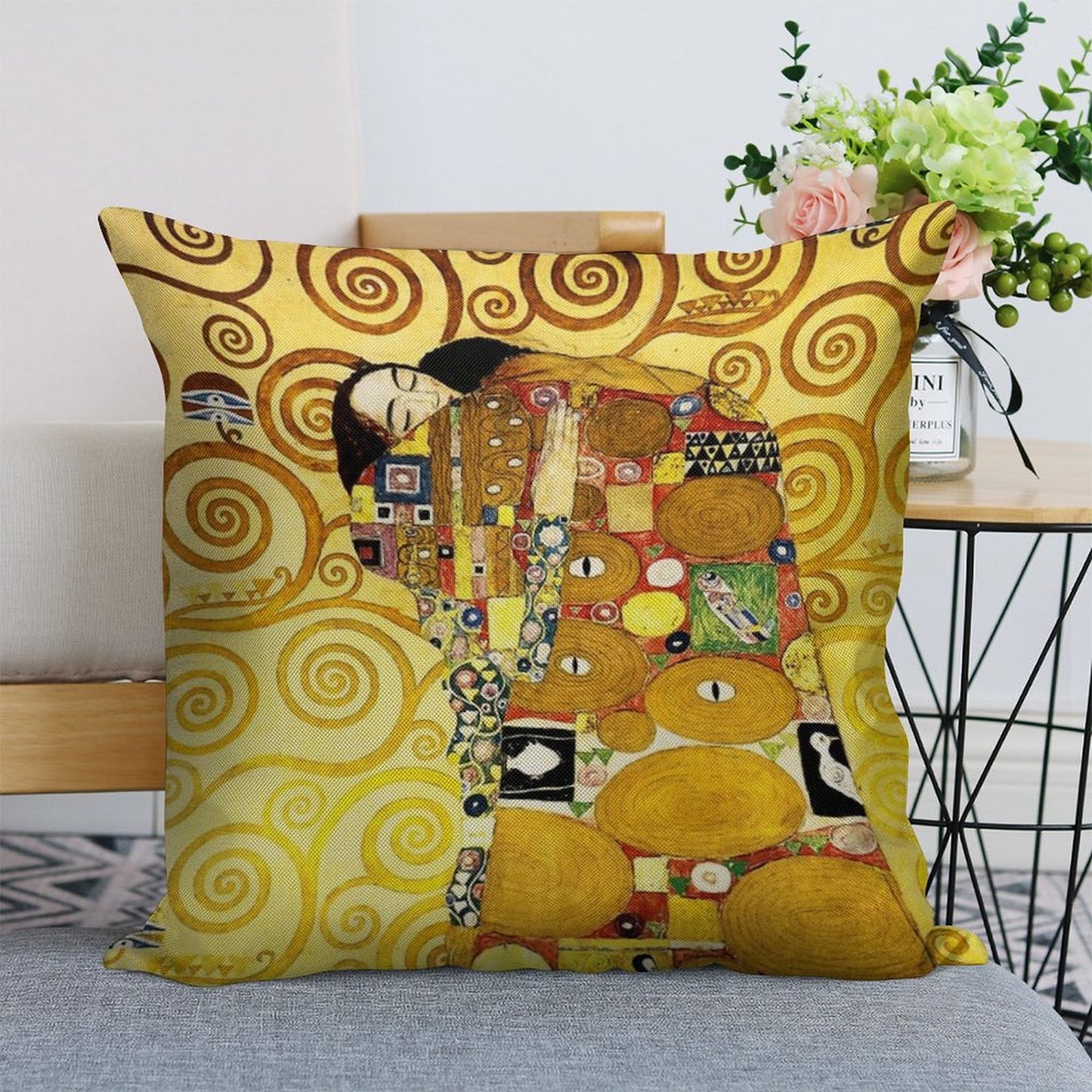 Gustav Klimt The Embrace Linen Throw Pillow Cover