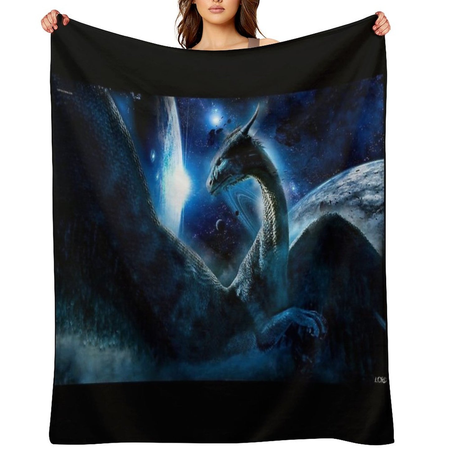 Saphira Throw Blanket