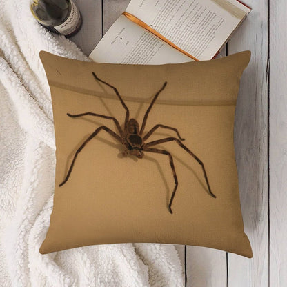 Australian Huntsman Spider Linen Throw Pillow Cover