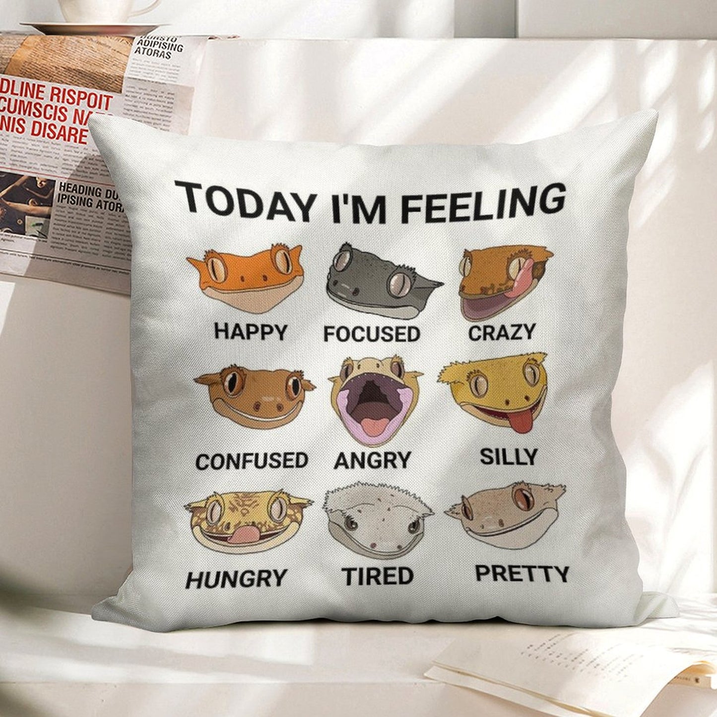Today I'm Feeling... Crested Gecko Linen Throw Pillow Cover