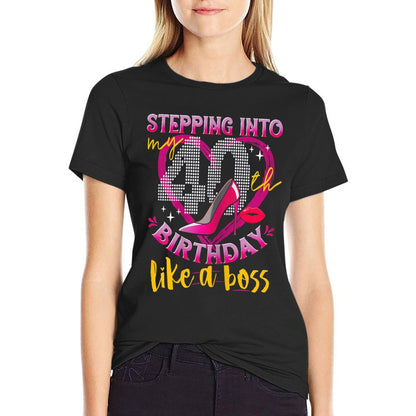 Womens Birthdays for Women 40th Birthday 40 Year Old Lady  Wrinkle-resistant T-Shirt