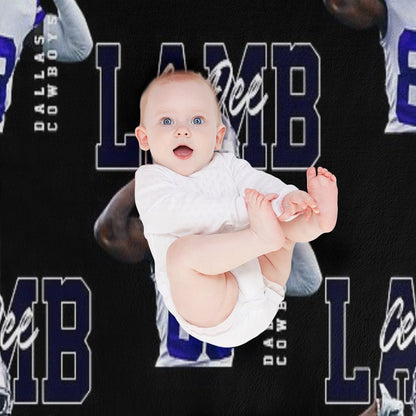 Ceedee-Lamb-DallasCowboys-Football-Players Throw Blanket