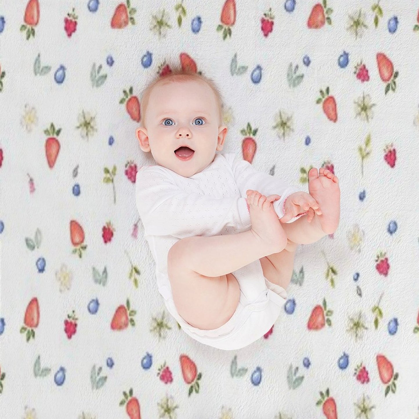 Berry Good Throw Blanket