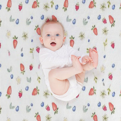 Berry Good Throw Blanket