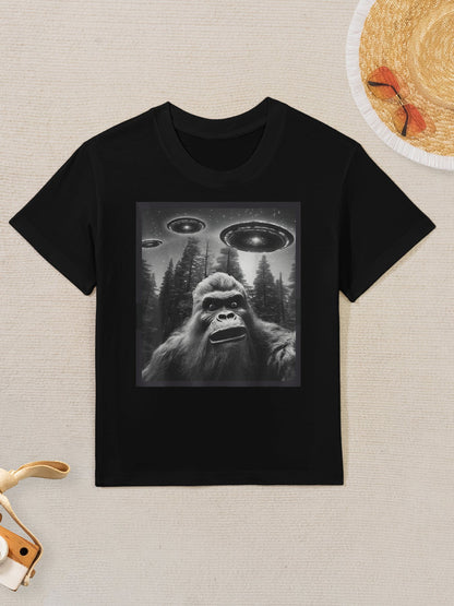 CAT Funny Graphic For Men Women Bigfoot Sasquatch Alien UFO Kids T-Shirt
