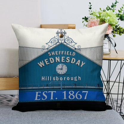 Sheffield Wednesday Famous Clock Linen Throw Pillow Cover