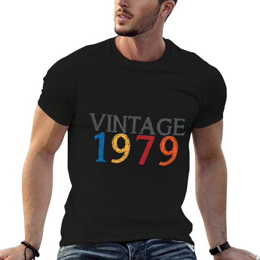 Vintage Style 40th Birthday Gift 1979 Men Women  Moisture-wicking T-Shirt