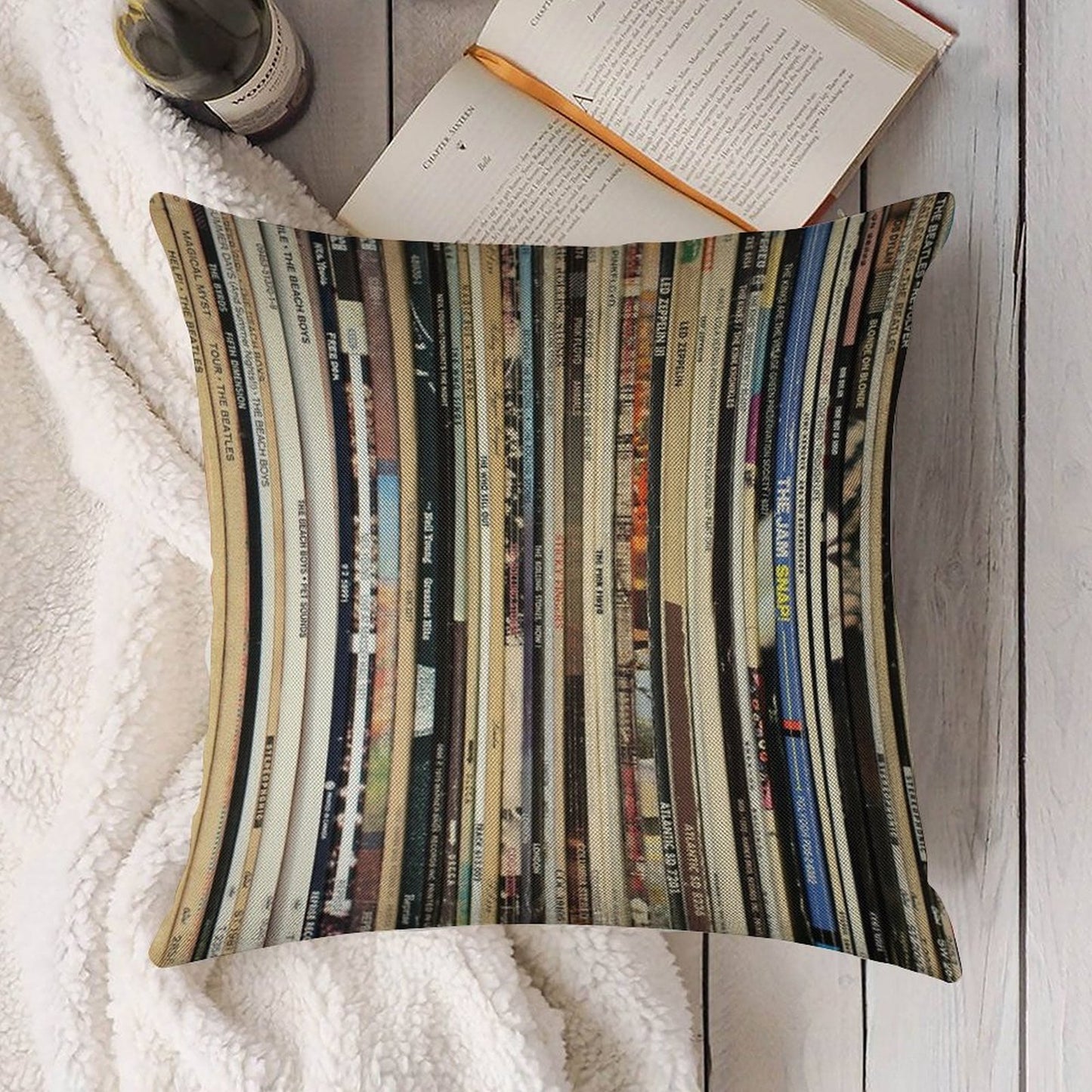 Classic Rock 2  Vinyl Records Linen Throw Pillow Cover