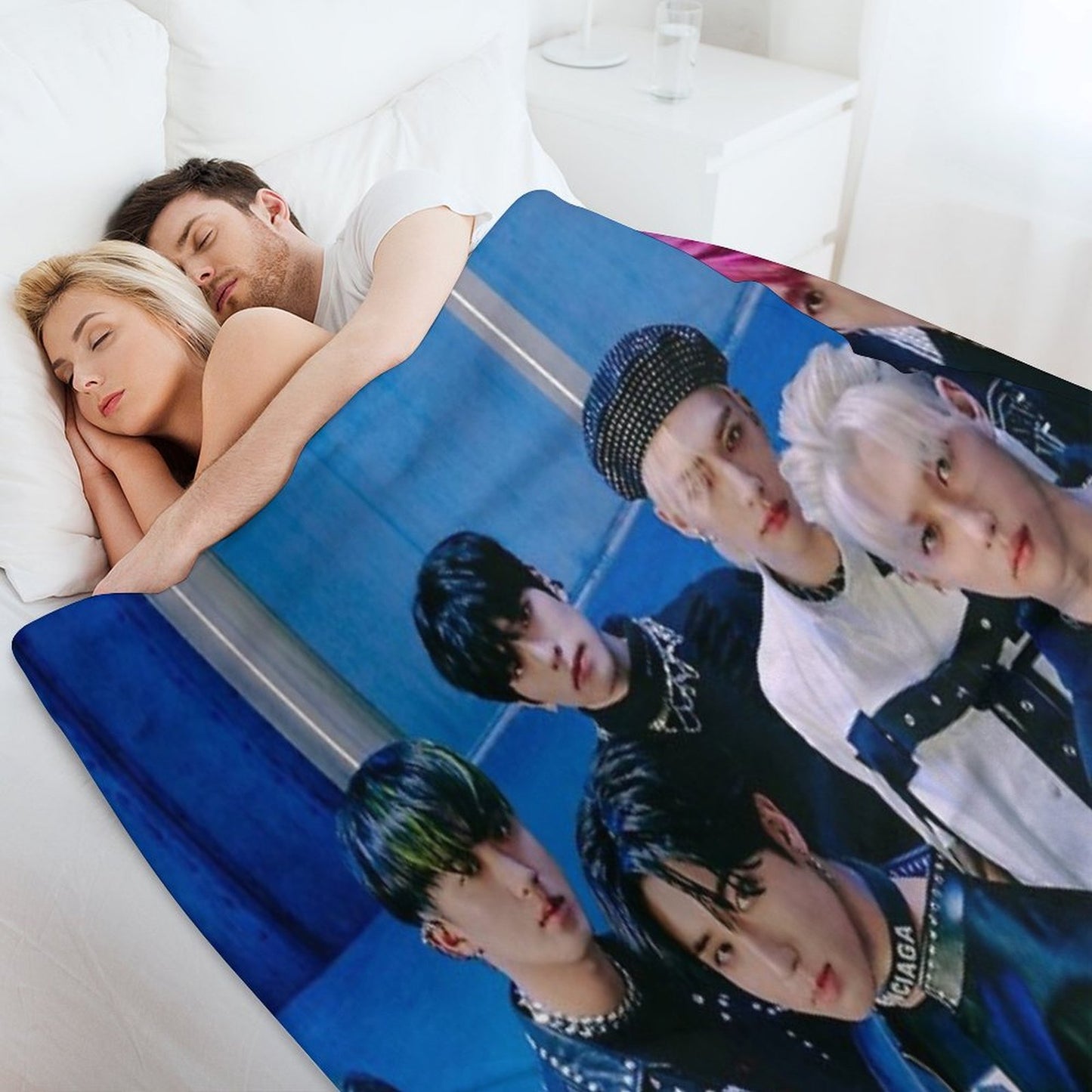 # Skz ☆ Throw Blanket