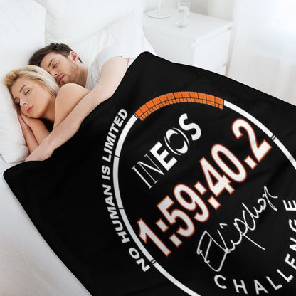 No Human Is Limited Eliud Kipchoge Fan, Design  Classic T-Shirt Throw Blanket