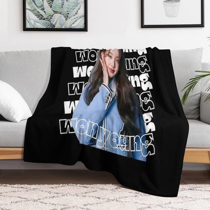 Wonyoung Throw Blanket