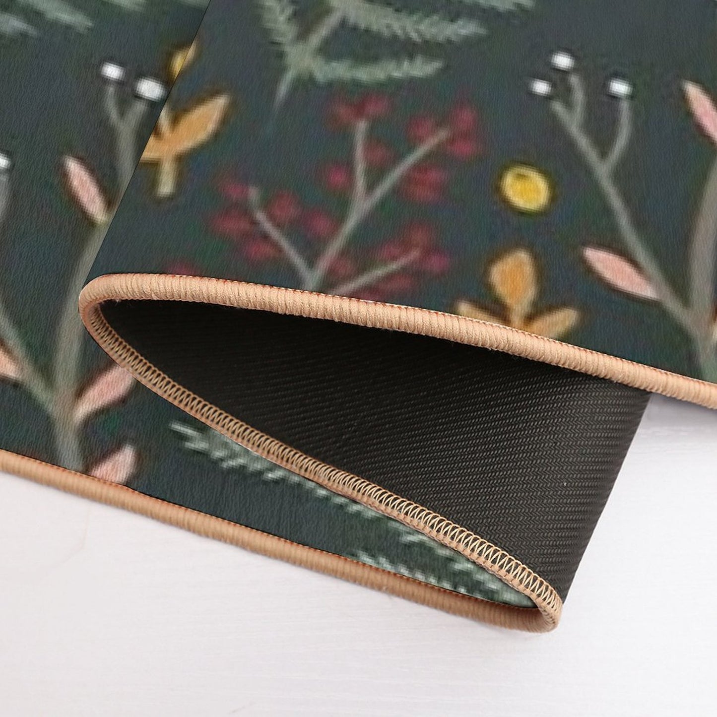 Yuletide Pattern Bath Mat