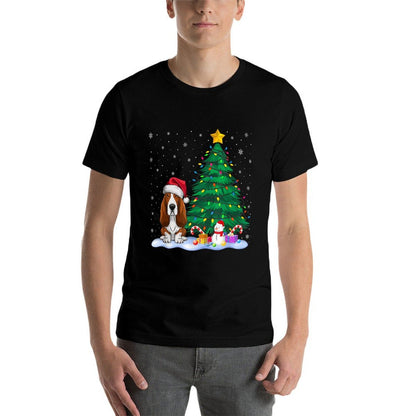 Basset Hound Dog Xmas Tree Lights Reindeer Hat Christmas for Men Women Kids  Trendy Pattern T-Shirt