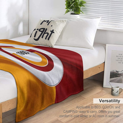 Galatasaray Throw Blanket