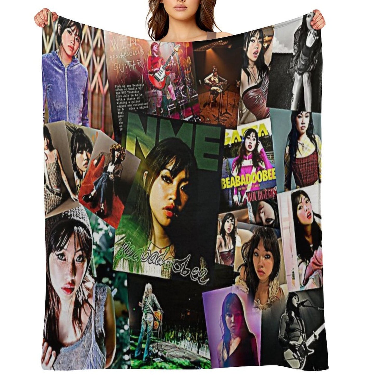 Beabadoobee Throw Blanket