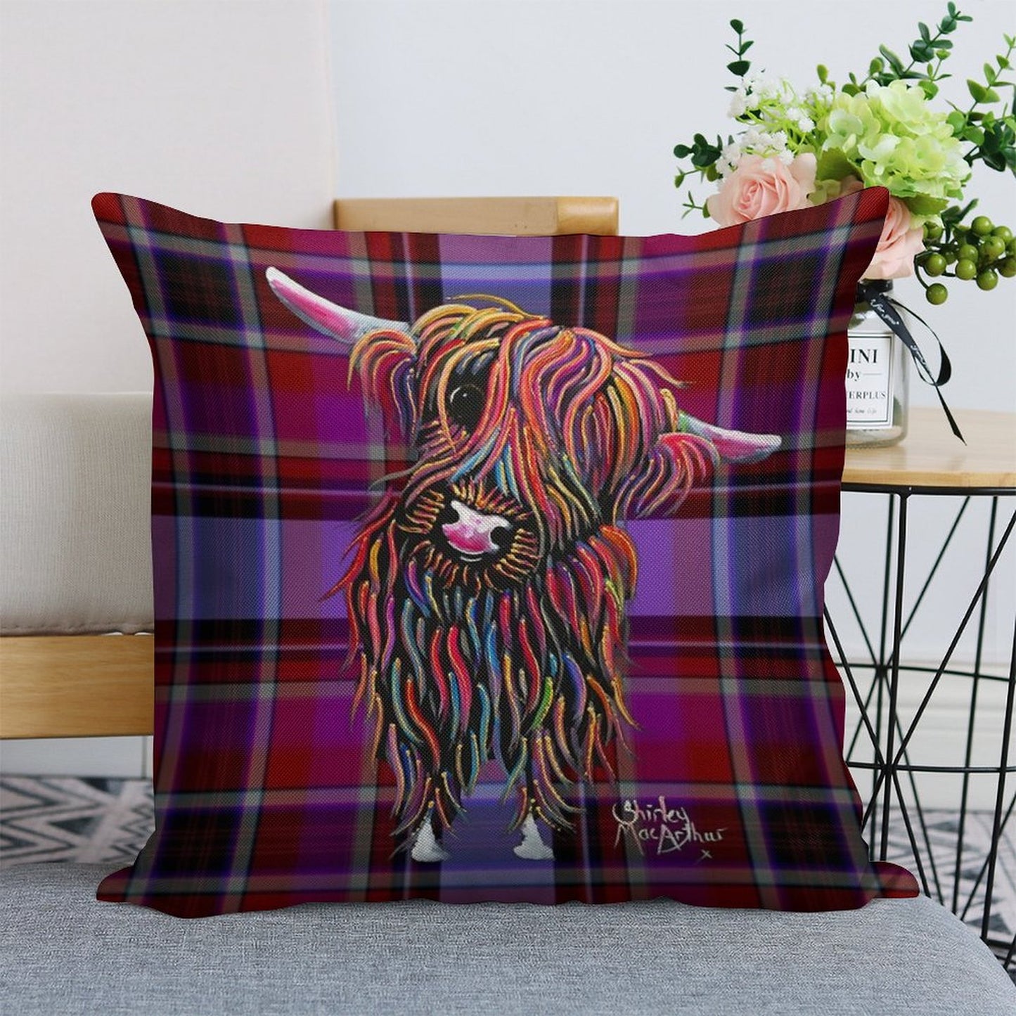 SCoTTiSH HiGHLaND CoW ' TaRTaN BoLLY P ' BY SHiRLeY MacARTHuR Linen Throw Pillow Cover