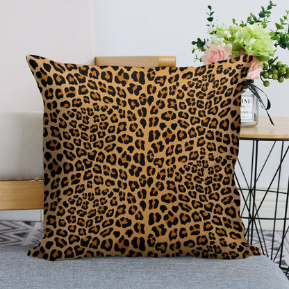 Trendy Leopard Print Aesthetic – Wild Animal Pattern Design Linen Throw Pillow Cover