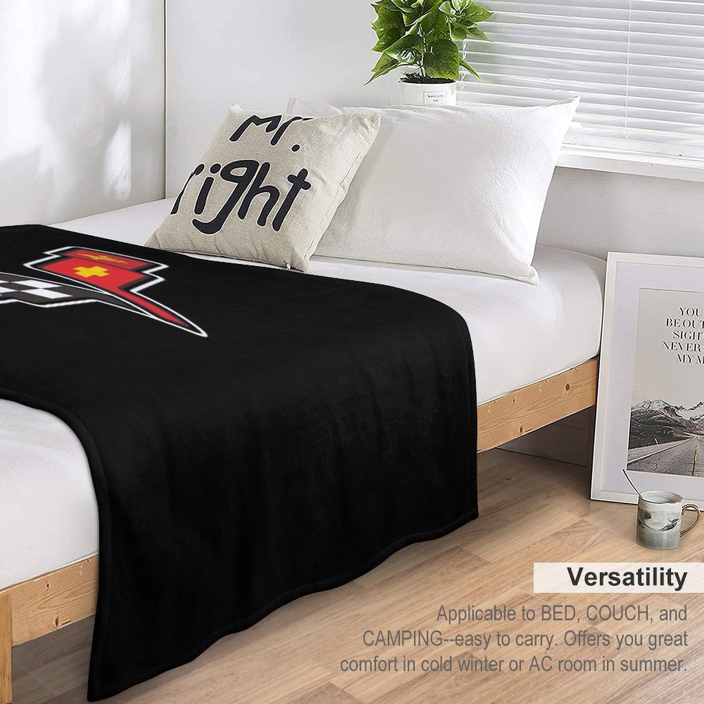 Best of Corvette Hi Emblem Throw Blanket