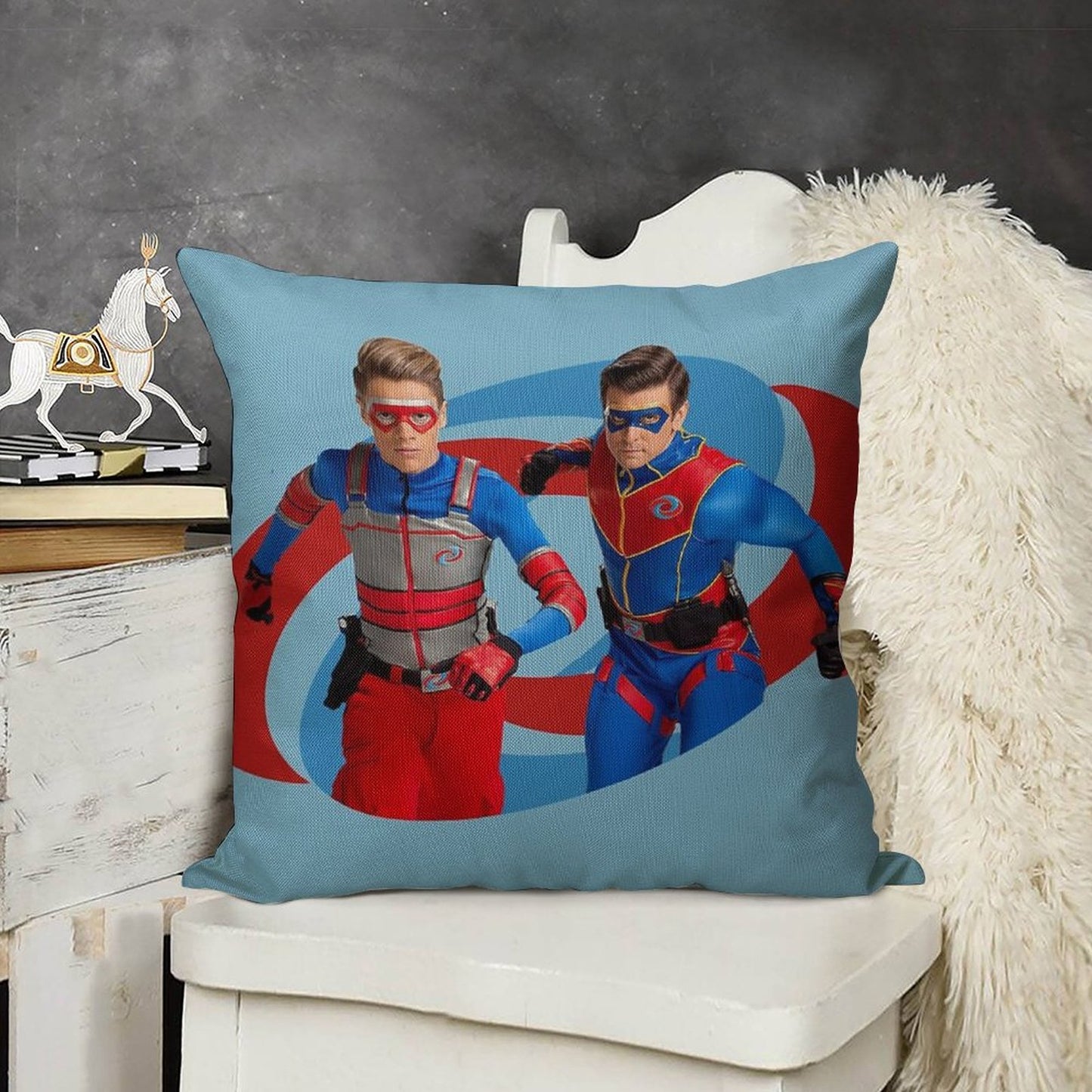 Henry Danger - Action Logo Linen Throw Pillow Cover