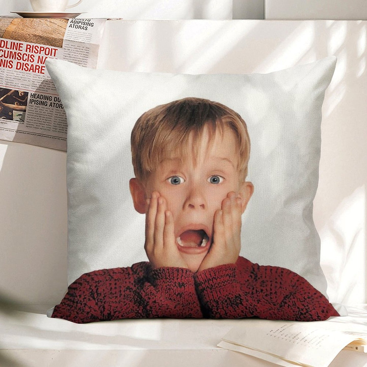 Home Alone Linen Throw Pillow Cover