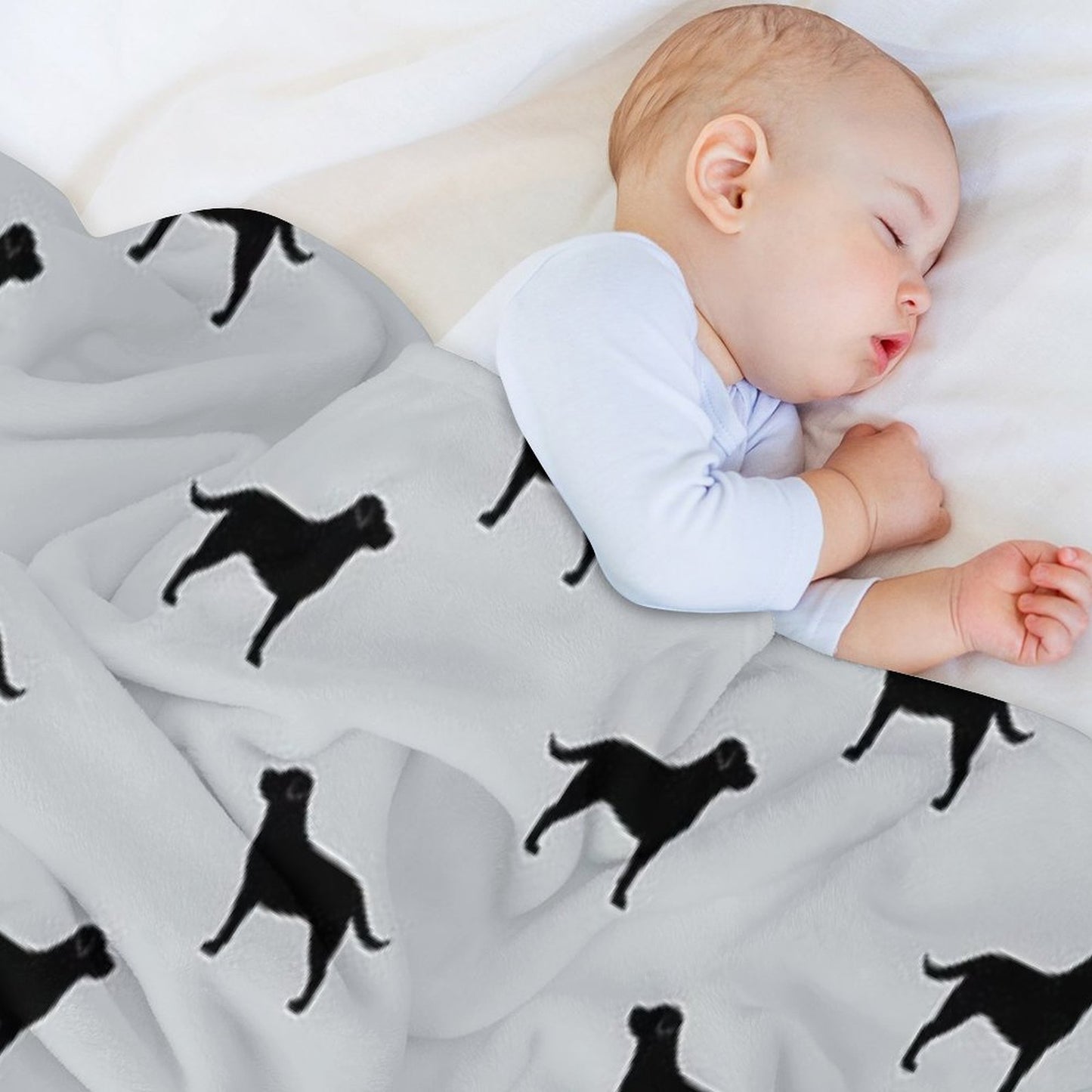 Black Labrador Retriever Silhouette(s) Throw Blanket