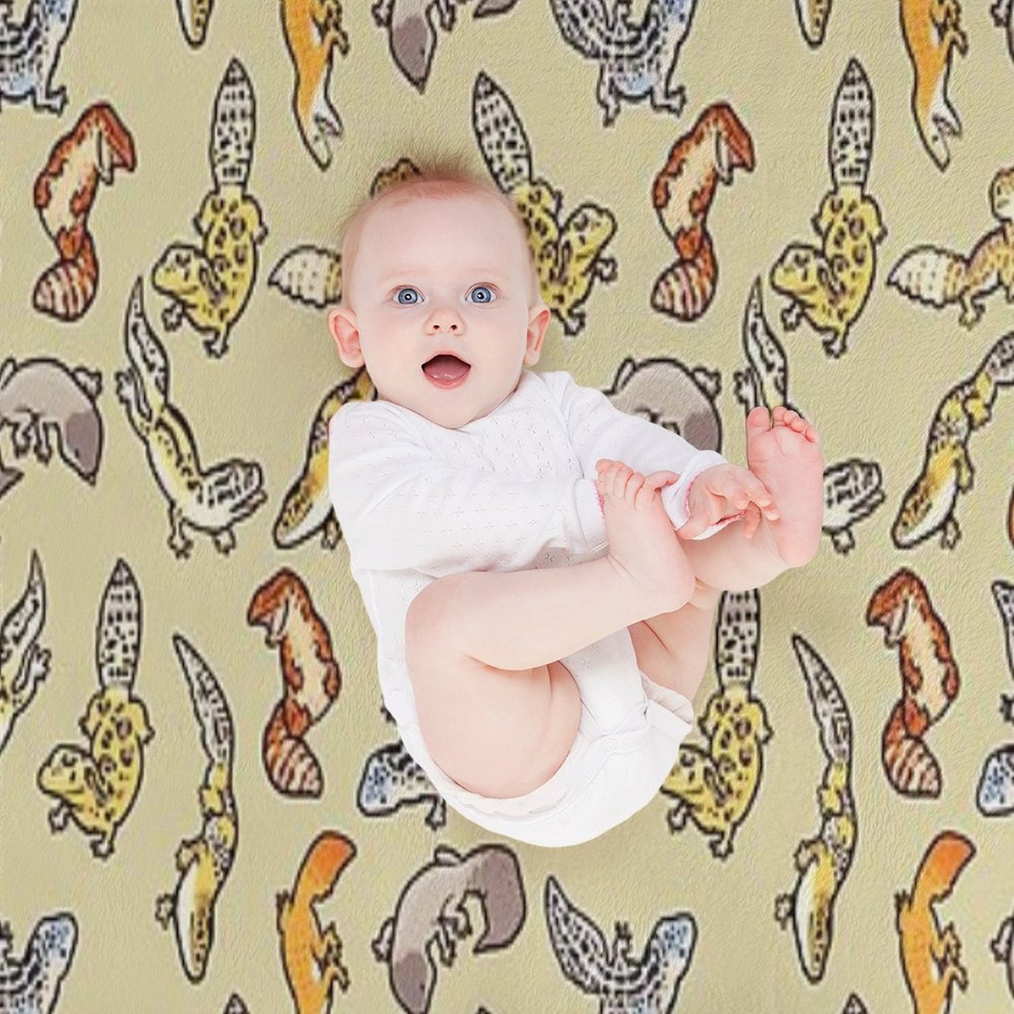 Chub Gecko Babies Throw Blanket