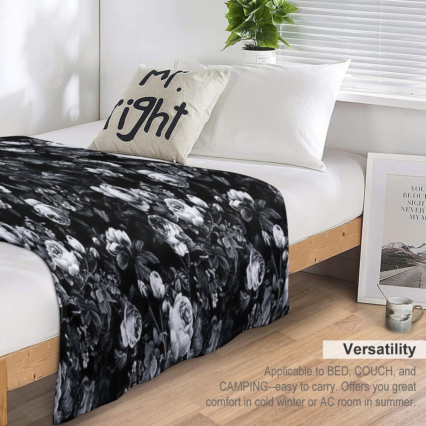 Roses Black And White Throw Blanket