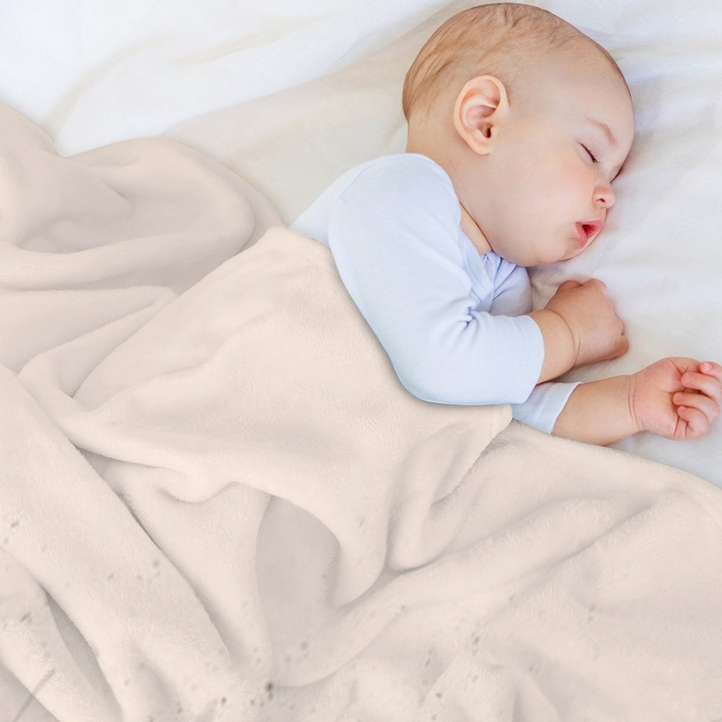 Manchester Skyline Throw Blanket