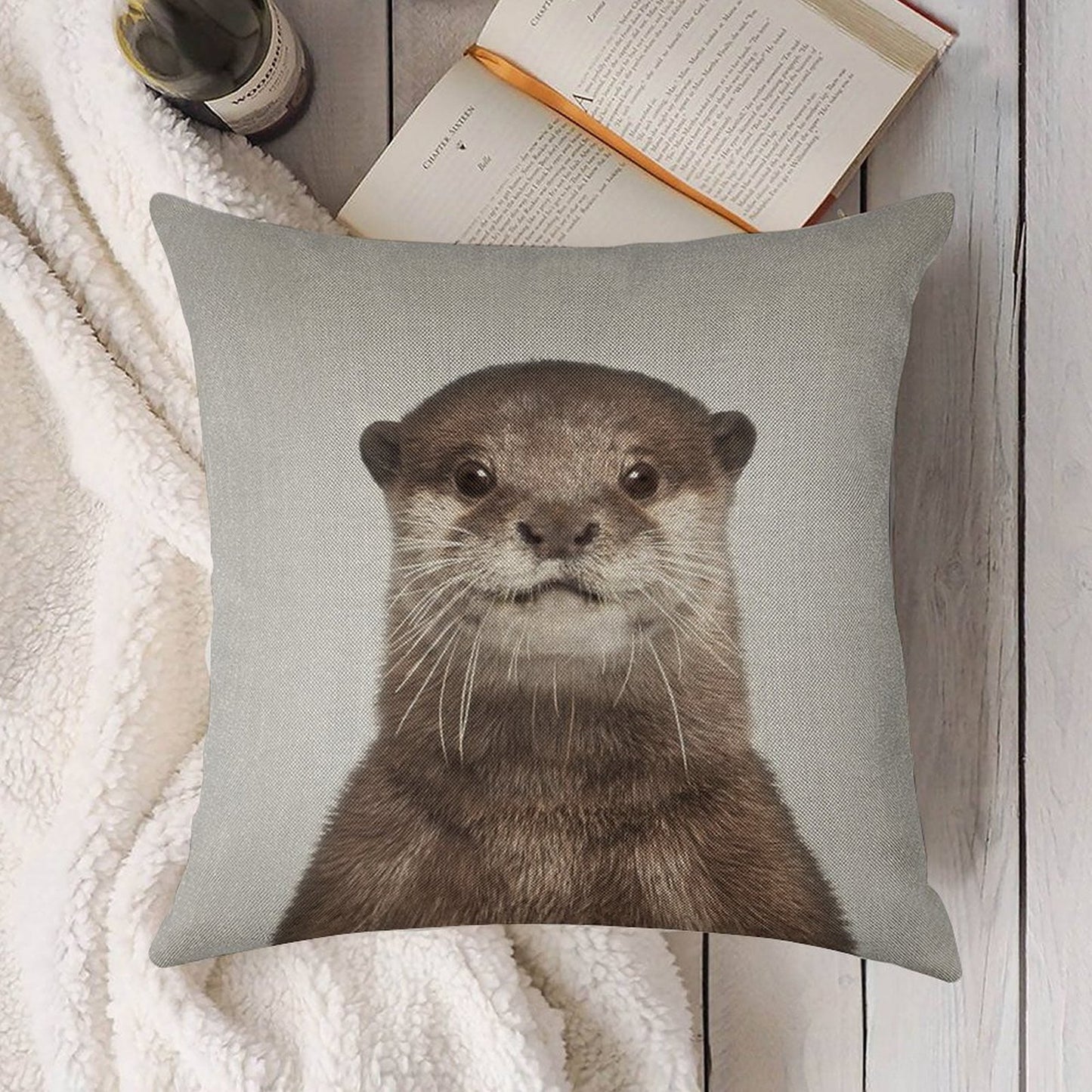 Otter - Colorful Linen Throw Pillow Cover