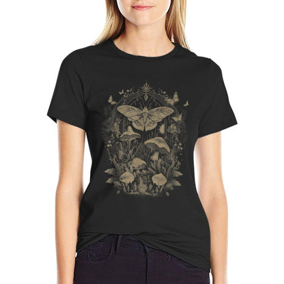 Butterfly Grunge Fairycore Therian Clothing Cute Moth Aesthetic Floral for Women & Girls, Unisex-Adults & Kids, Brown, S  Soft T-Shirt