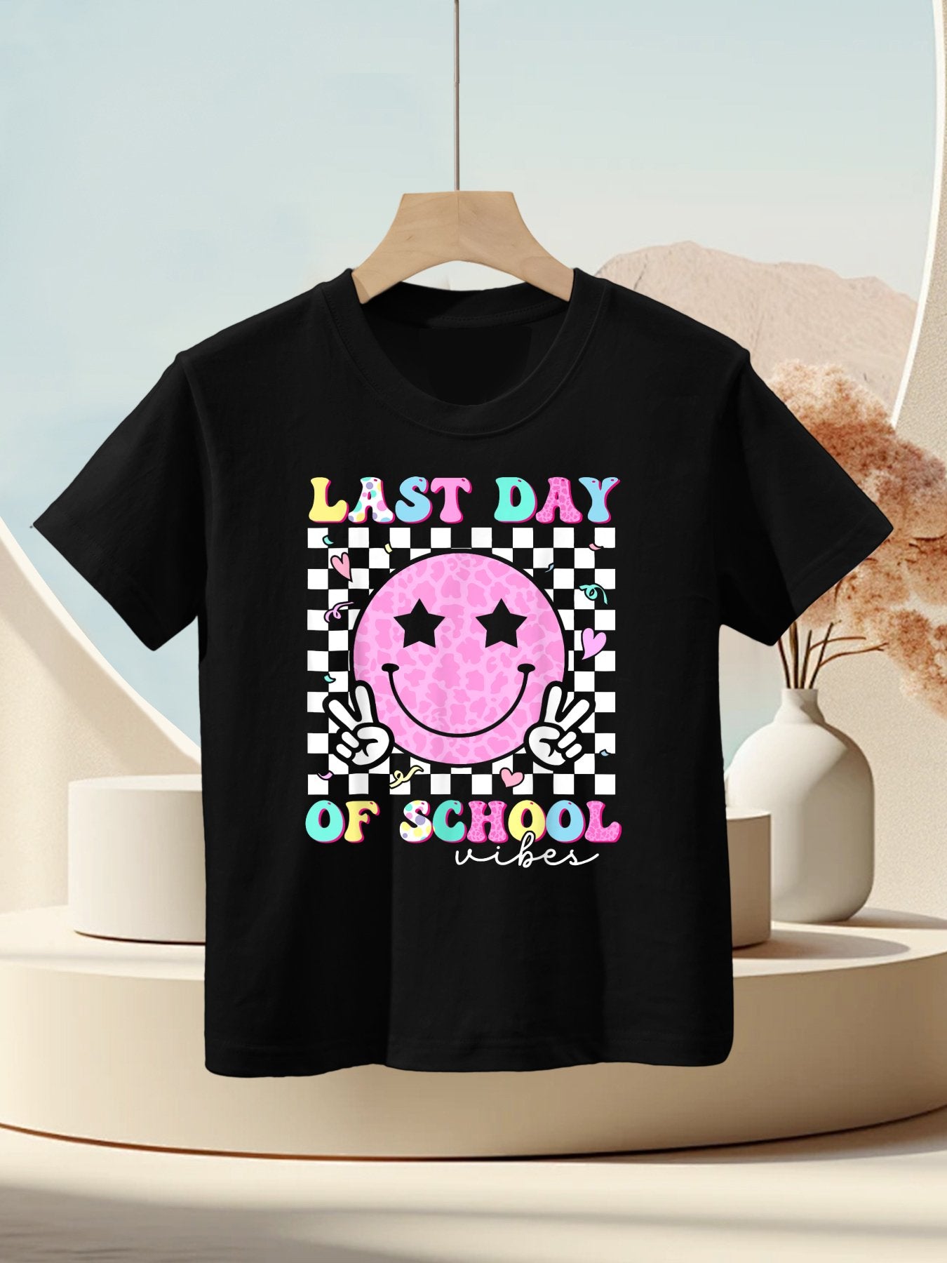 Last Day of School Vibes Teacher Student Groovy Graduation Kids T-Shirt