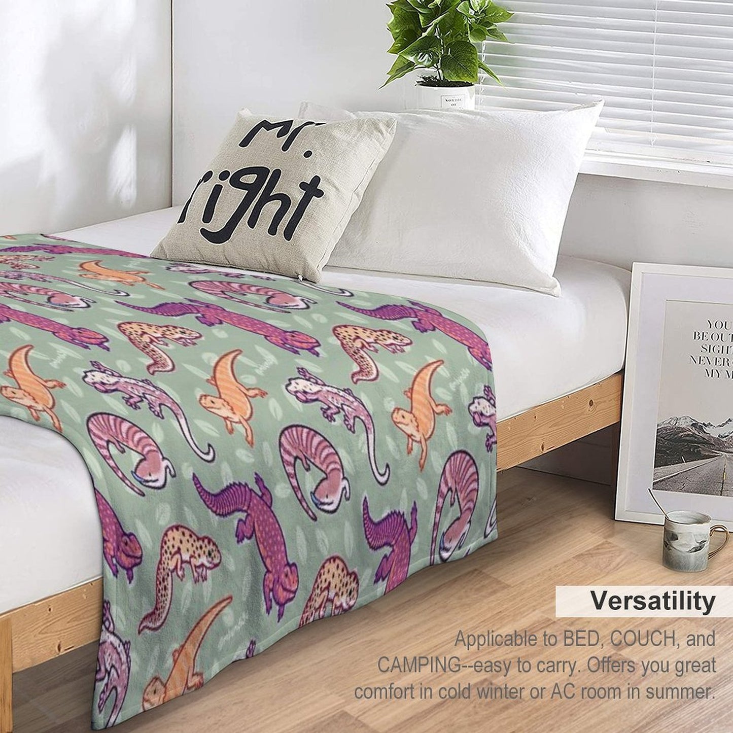 Reptile Rave Throw Blanket