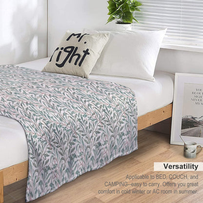 William Morris Pattern - Flowers & Leaves Throw Blanket