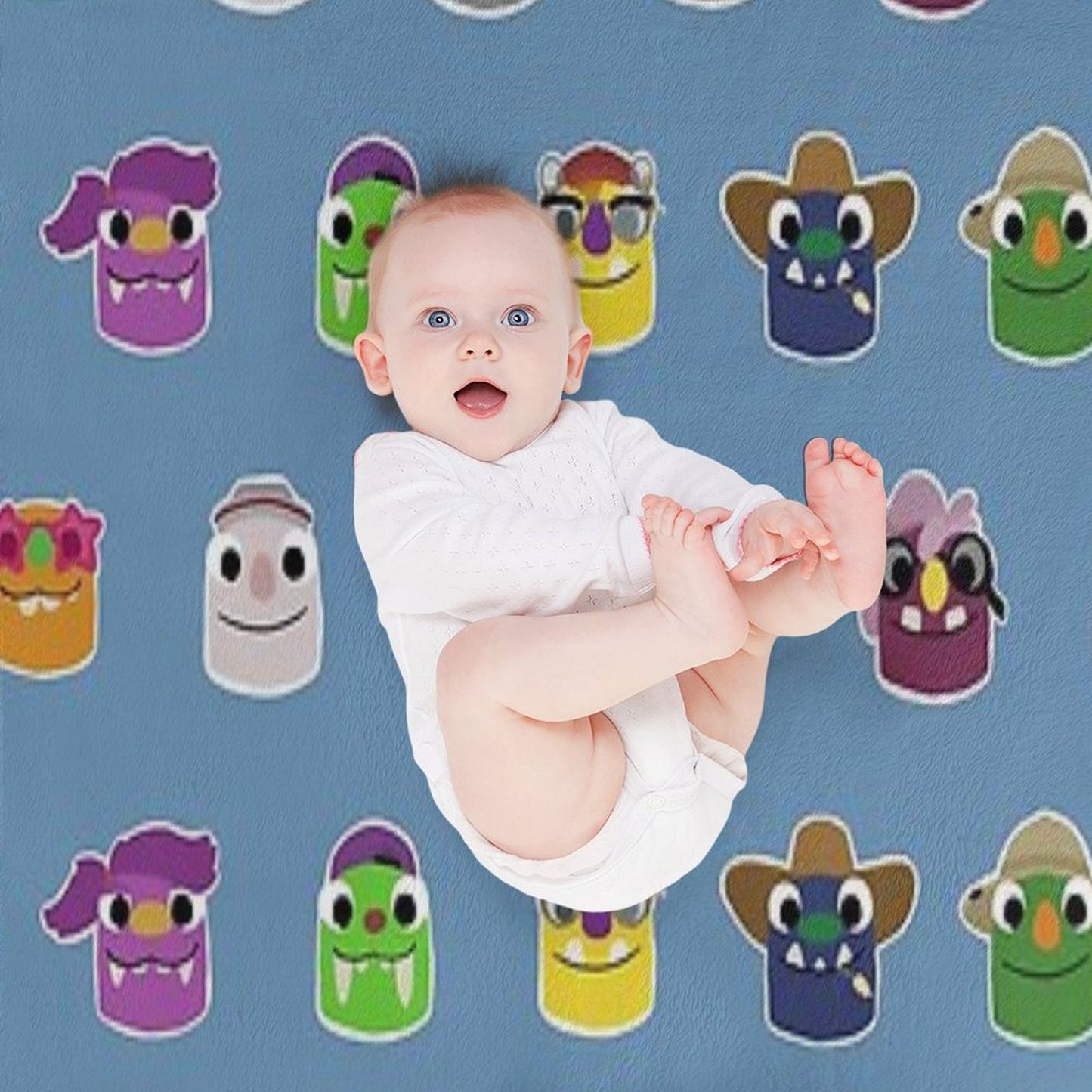 Bugsnax - All Grumpuses Throw Blanket