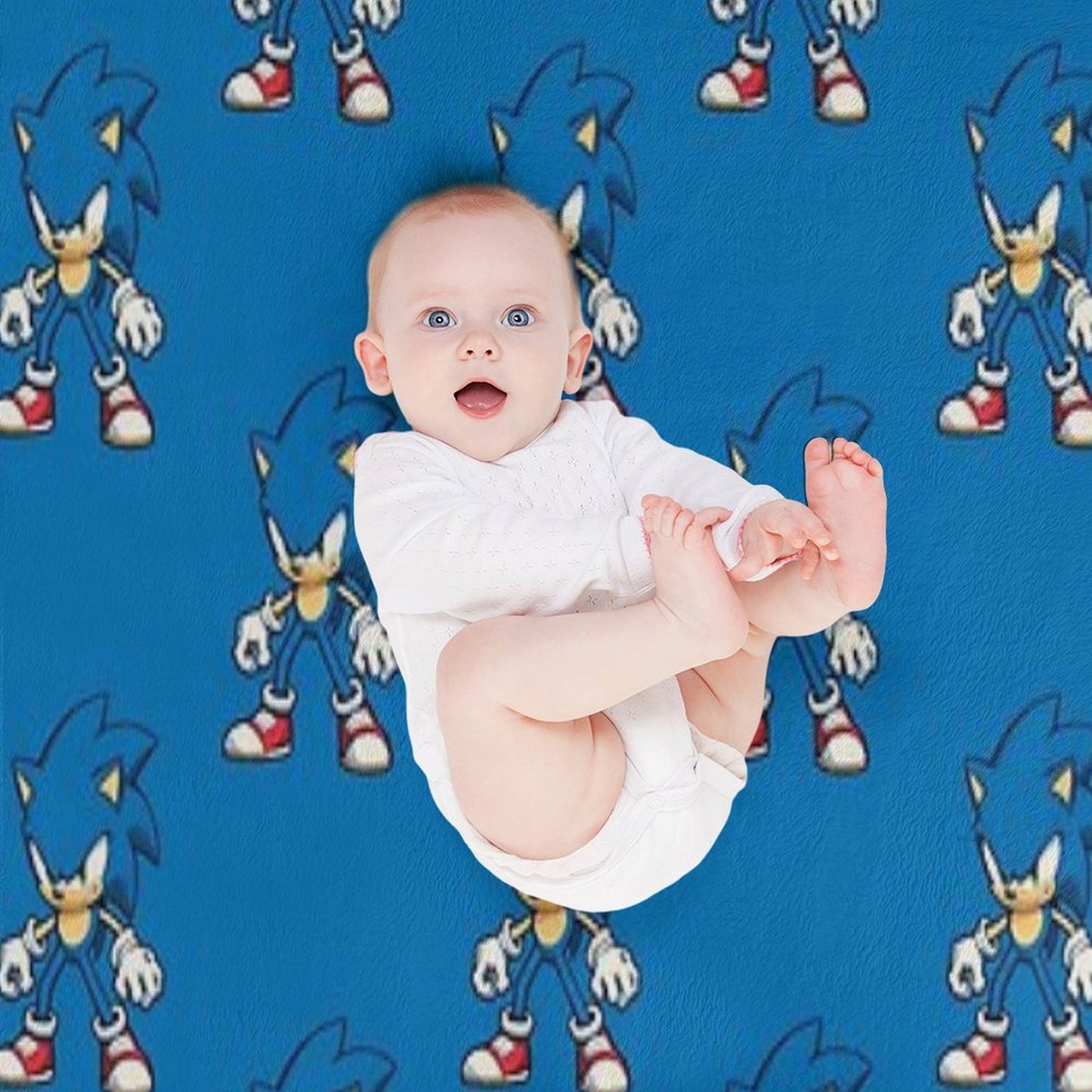 Sonic The Hedgehog Ready for Action Throw Blanket