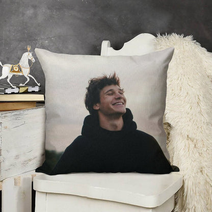 Wincent Weiss Linen Throw Pillow Cover