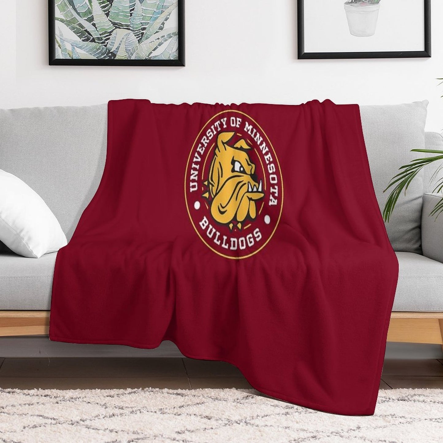 Bulldogs - Circle Design Throw Blanket