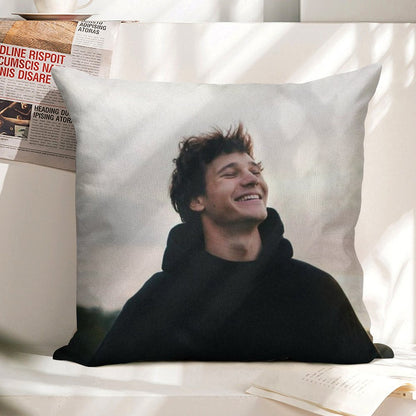 Wincent Weiss Linen Throw Pillow Cover
