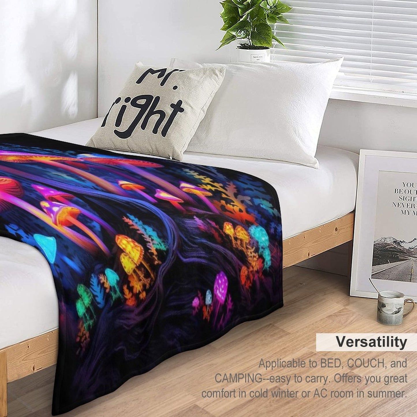 MAGIC MUSHROOMS PSYTRANCE TAPESTRY Throw Blanket