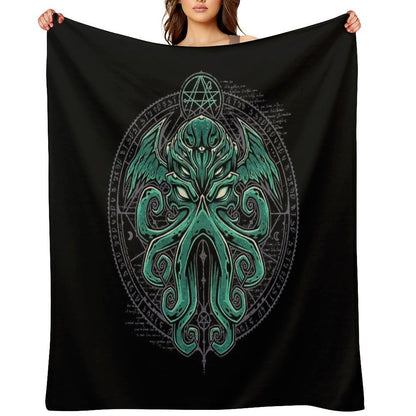 Great Cthulhu Throw Blanket
