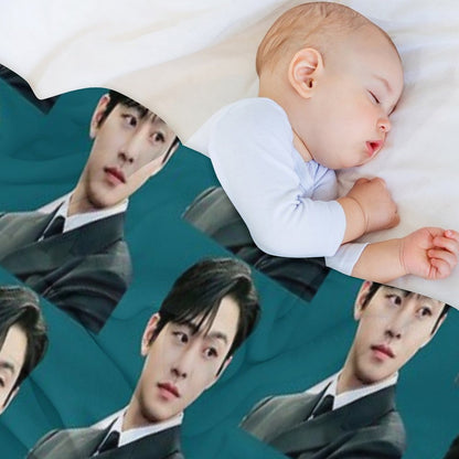 Ahn Hyo-seop - Business Proposal Throw Blanket