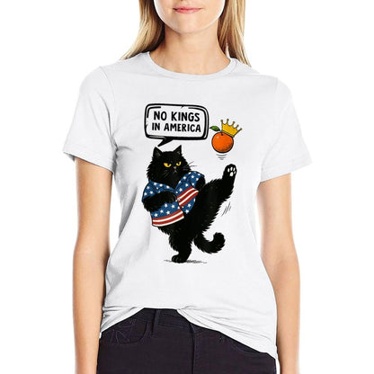 No King Lives Here No Kings in America Since 1776 Comfortable T-Shirt