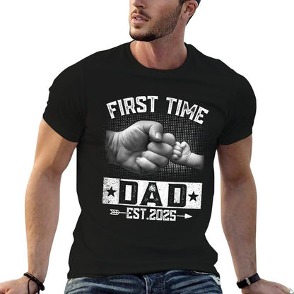 First Time Dad Est 2025 Fist Bump New Dad Funny Father&#39;s Day T-Shirt