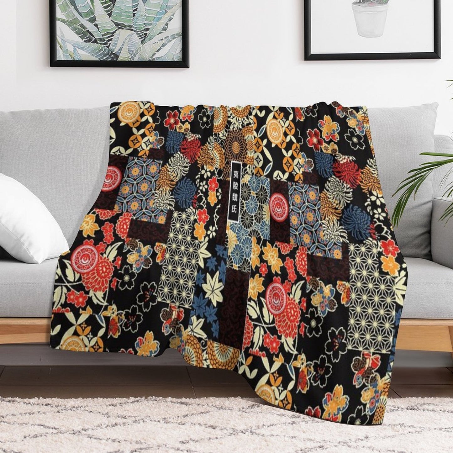 Yiling Wei Kimono [SEAMLESS] Throw Blanket