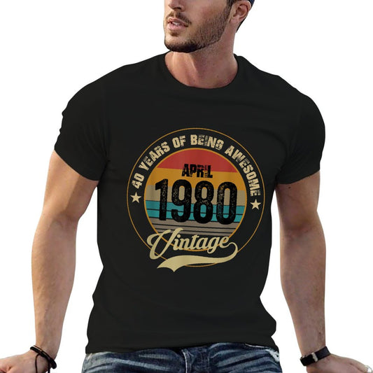 Awesome Since 1980 40th Birthday Gift Vintage Men Women  Versatile T-Shirt
