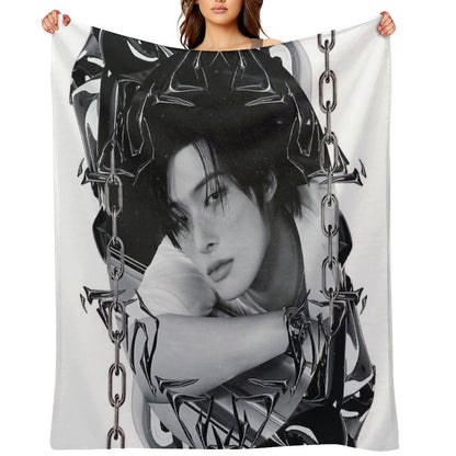 Mingi ATEEZ Throw Blanket