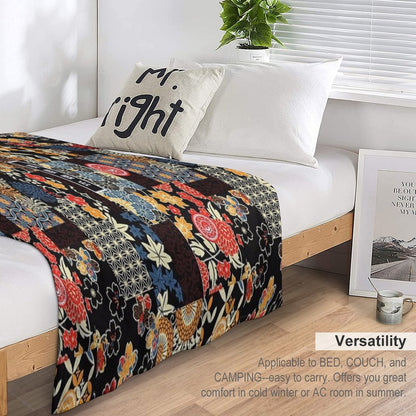 Yiling Wei Kimono [SEAMLESS] Throw Blanket
