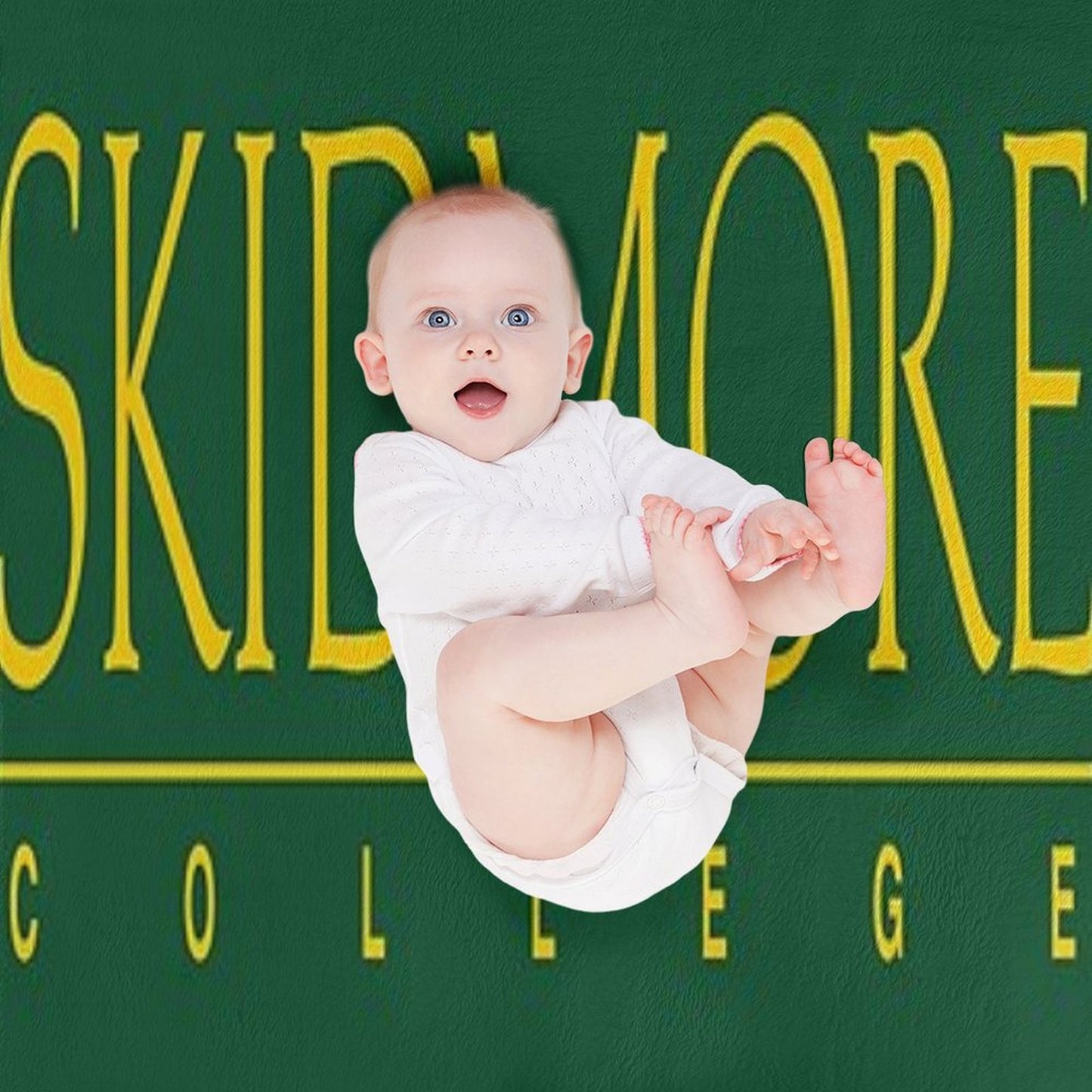 Skidmore College Throw Blanket