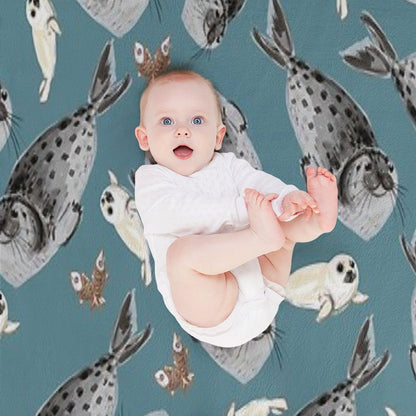 Common Seal Throw Blanket