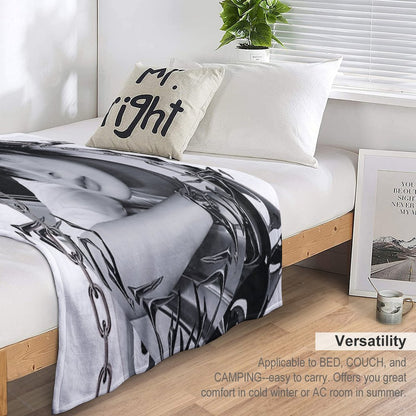 Mingi ATEEZ Throw Blanket